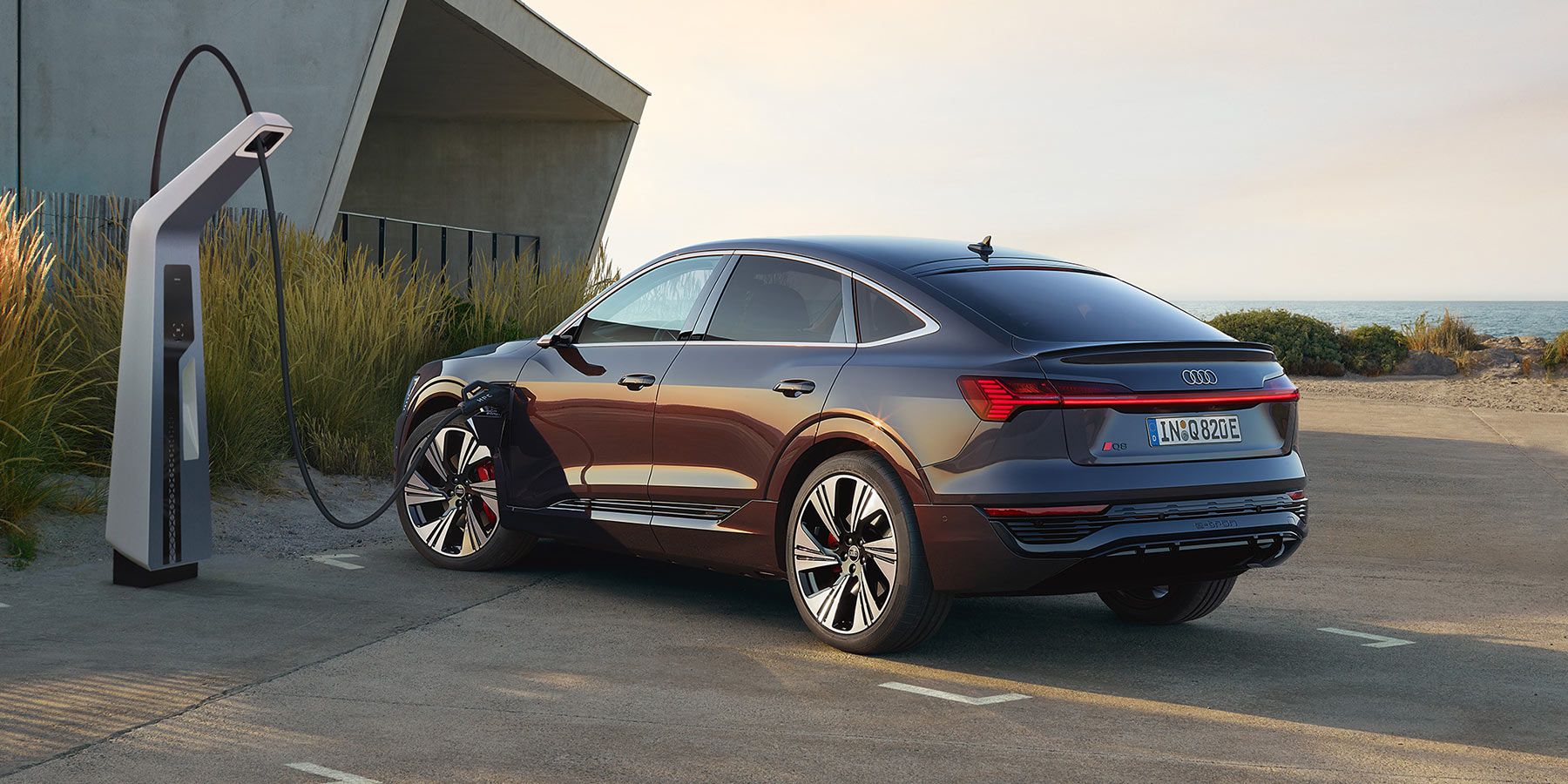 Öffentliche Schnellladesituation Audi Q8 Sportback e-tron